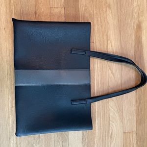 Vince Camuto shoulder bag - black